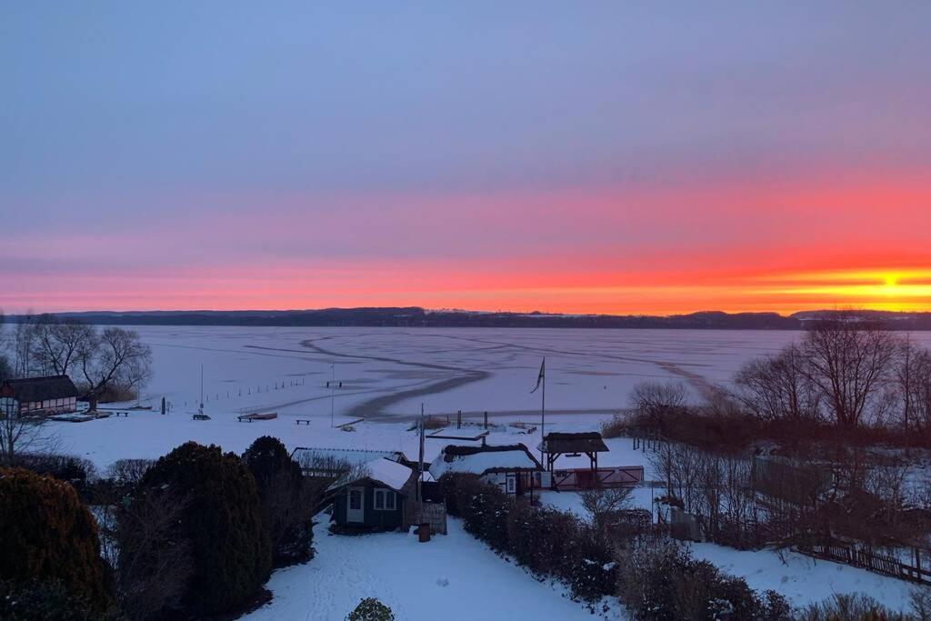 Traumhafter Seeblick Mit Grosser Terrasse Pogeez Zewnętrze zdjęcie